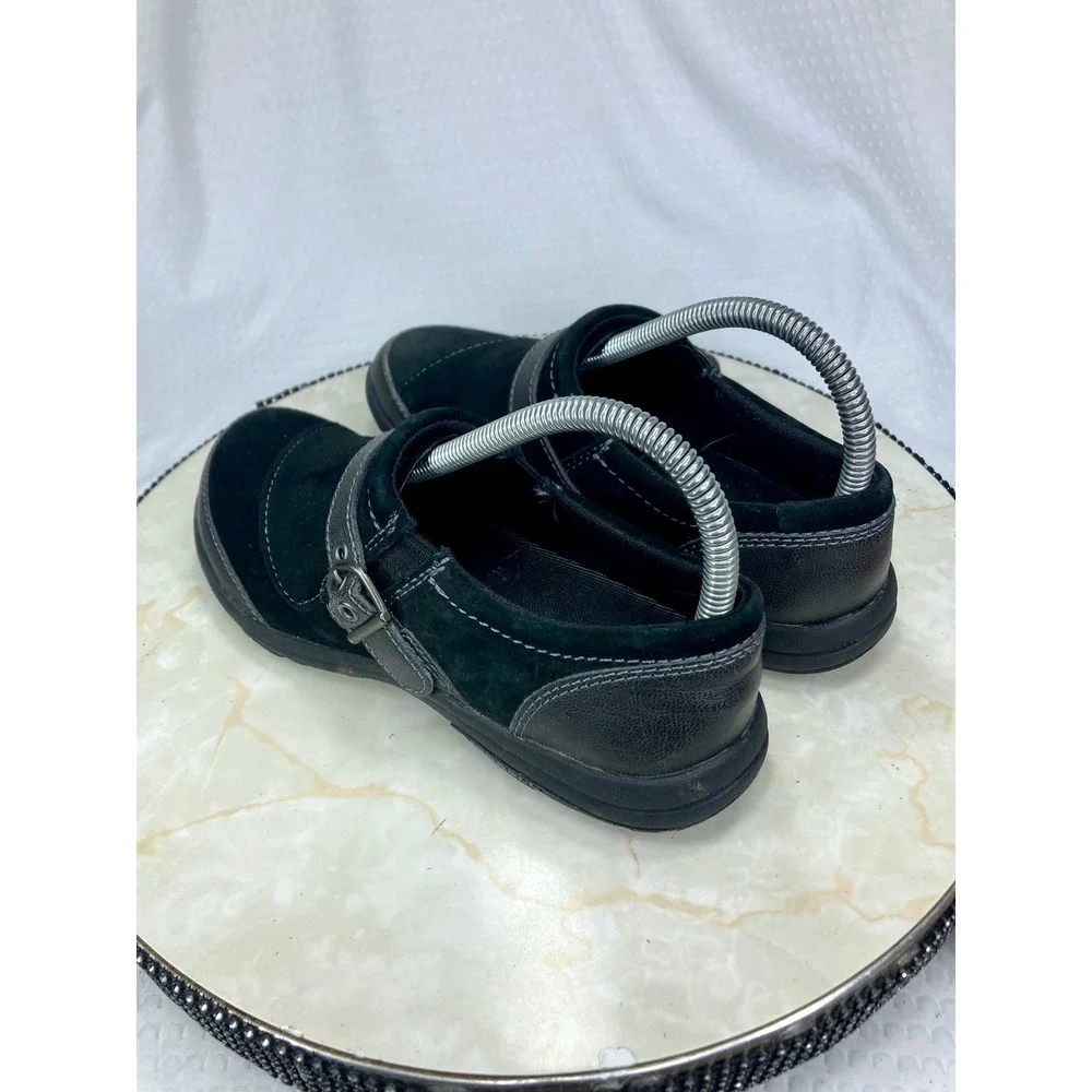 Merrell Dassie Suede Buckle Slip On Loafers Womens 7 Black Casual Walking Shoes